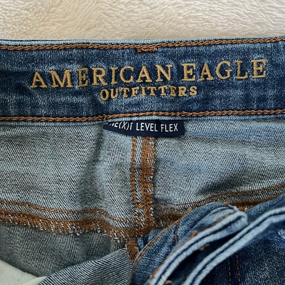 Mens jean shorts from American Eagle - Picture 2 of 3